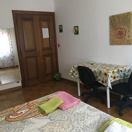 La Vita E Bella Hotel Róma Kültér fotó