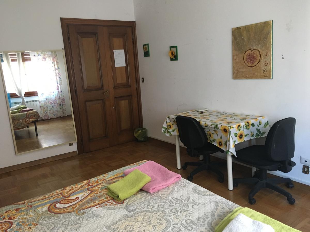La Vita E Bella Hotel Róma Kültér fotó